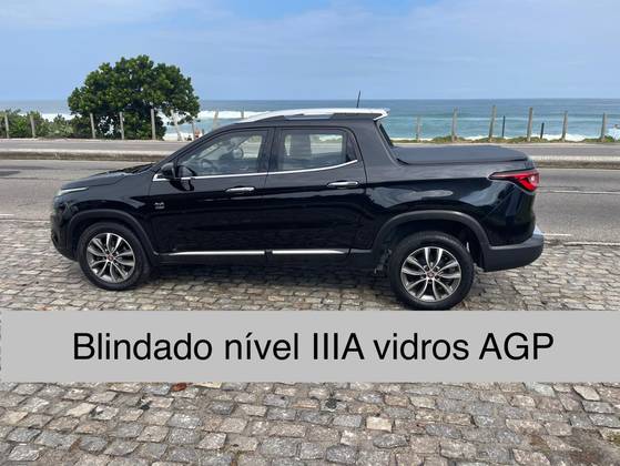 FIAT TORO 2.0 16V TURBO DIESEL VOLCANO 4WD AT9